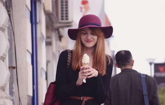 男女约会都干什么，男生女生约会可以干嘛，会这招再不做单身狗