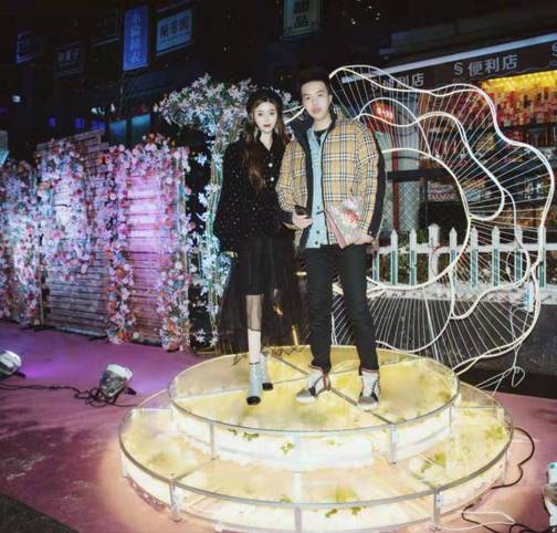 泡妞聊天实战案例-郑州天气雪纷纷，宝马车内“欲断魂”