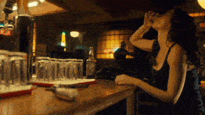 微信把妹聊天实战案例-为了报复前男友,抖音主播半夜带我去她家!