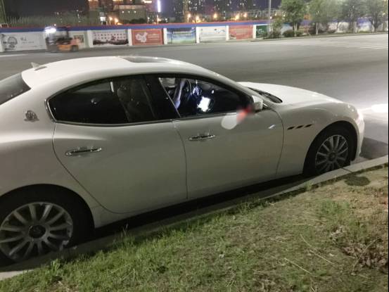 把妹实战聊天案例:千万人想要进入的豪门,因为她我放弃了