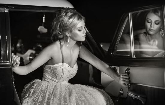 和女朋友聊天话题大全，和女生聊天开场白聊天技巧