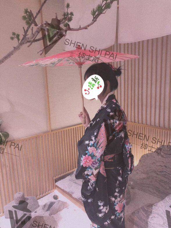 每一个口嗨的女人，背后都有一具闷骚的身体，就看给的是不是你。