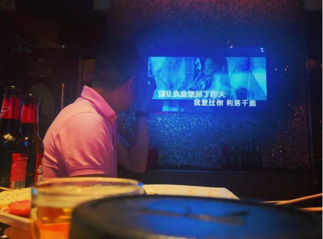 追女生聊天实战恋爱案例:闺蜜满分日记(中):KTV的“三园”博弈,大吉大利今晚先溜?