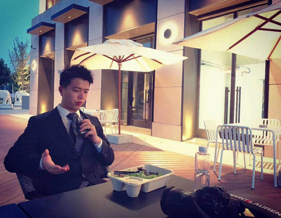 追女生聊天技巧案例-深夜“不为人知”负距离接触公司高层女总裁