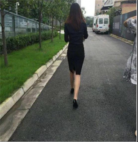 追女生聊天案例-也许是冰冻的野格太烈，上头的记不起那晚发生的事