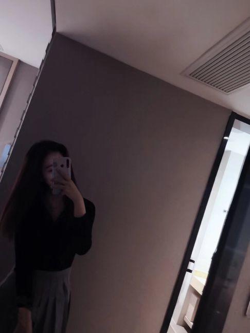 泡妞把妹聊天实战案例：和性感女大学生的邂逅