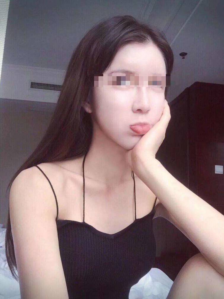 把妹泡妞约会实战案例：说好看午夜场电影，却睡了个觉