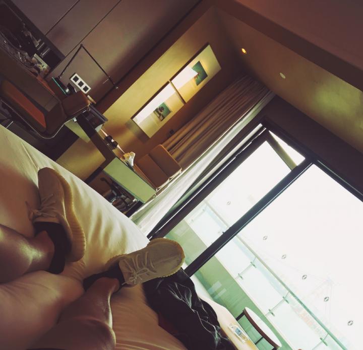 追女生聊天约会实战案例-外卖方法，让这家私人影院生意火爆。