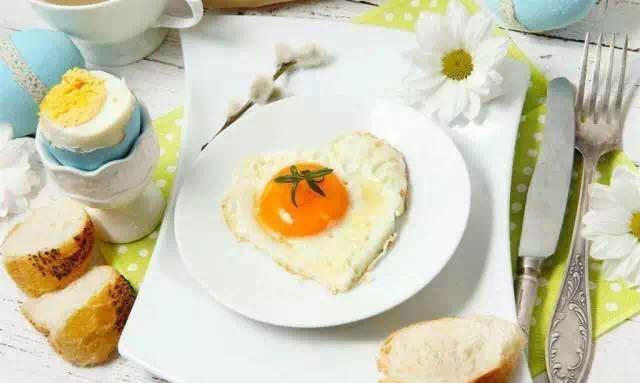 和女生聊天用这招,就能让女生彻底爱上你