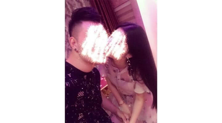 把妹案例-我谈了新女朋友,搭讪她时她正在舞台的中央跳舞,所有的男人都在看她!