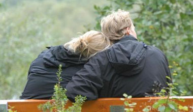 怎么样和成熟的女生聊天 不能说话太多