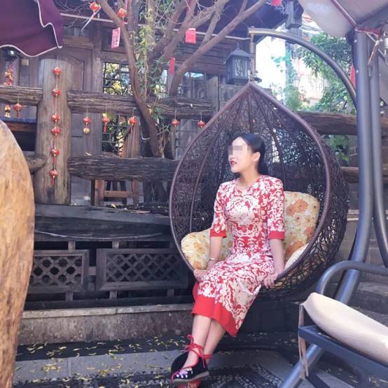 把妹泡妞案例-离婚大叔艳遇劈腿模特,关键时候我竟软了!