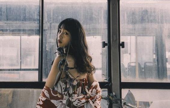 爱上一个做小姐的女生,怎么去除内心的芥蒂?