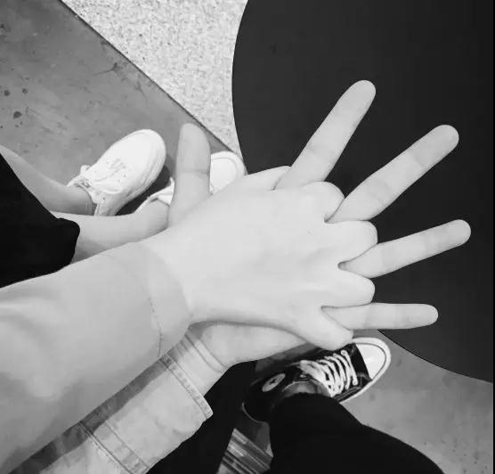 把妹追女生聊天案例:穿汉服的小姐姐,请收下我的“定情之吻”