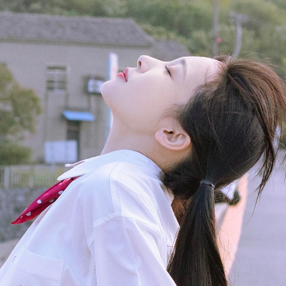 夸女朋友哪里好的句子