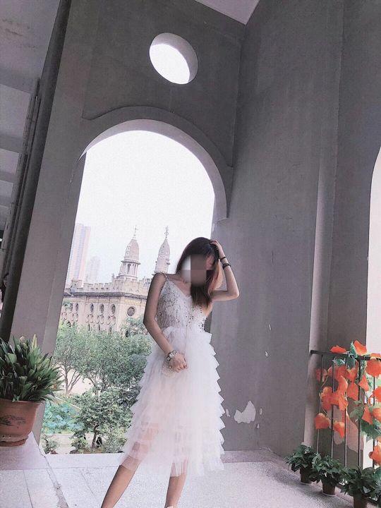 泡妞把妹聊天实战案例：那一晚她帮我约了一个大长腿闺蜜