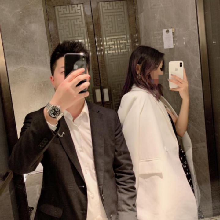 微信把妹追女生聊天案例:18岁的00后女神,开房后在床上叫了2小时的爸爸!