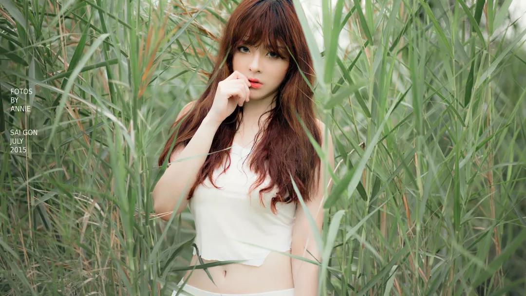 怎么和女生肢体接触_三步撩妹套路让你亲到女生