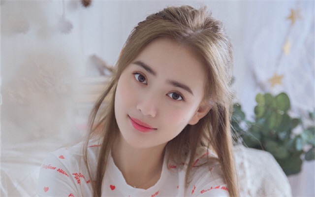 这样聊天,女生才会对你主动投怀送抱