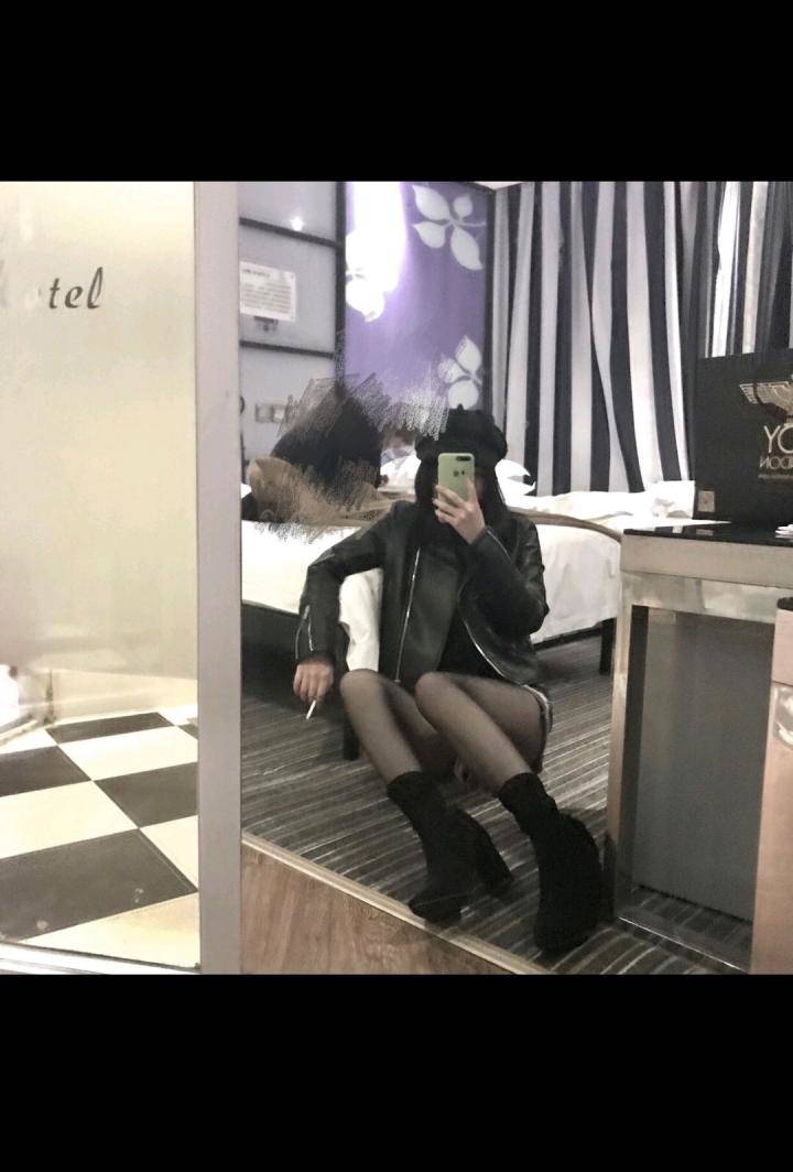 把妹约会实战案例-七天六夜！在通往情圣的道路上，我痛的直不起腰！