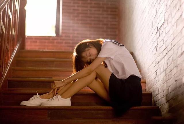 不会和女生聊天？掌握这些技巧让你话题不断！