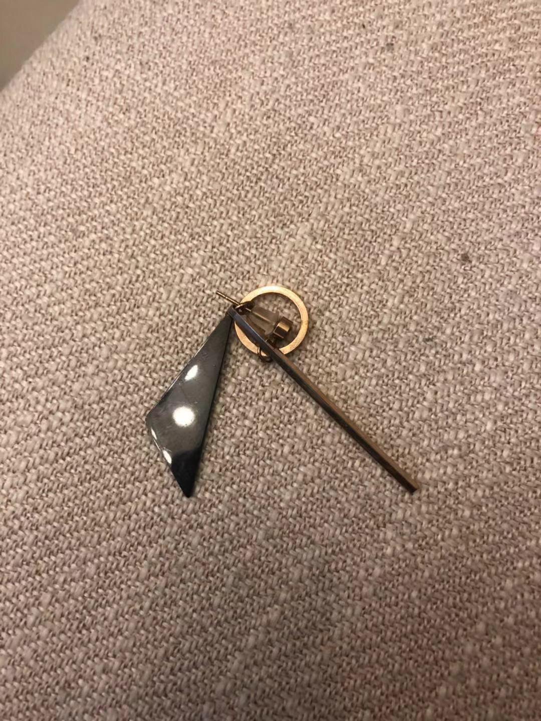 泡妞把妹聊天实战约会案例:一个小时,带走了这个如风一般的姑娘