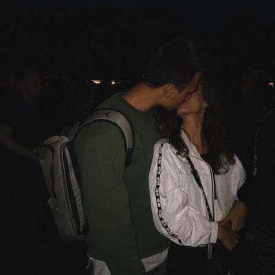 遇见90后女生：公车搭讪到约会到推倒完美约会流程