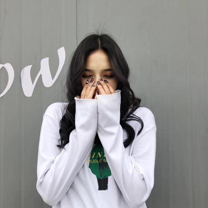 微信把妹追女生聊天案例:18岁的00后女神,开房后在床上叫了2小时的爸爸!