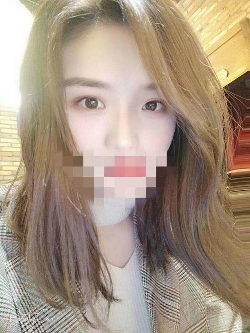 泡妞实战聊天案例-这个爱穿百褶裙的姑娘，惊艳了我的2019！