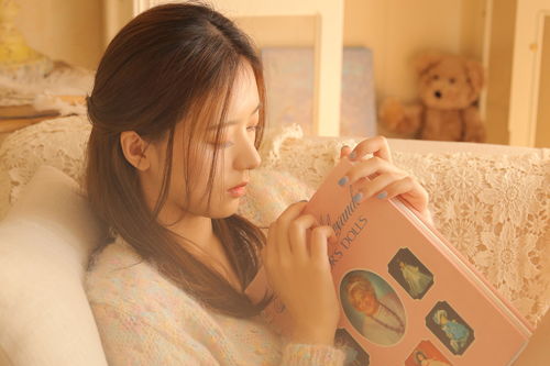 哄女孩子开心高情商的话