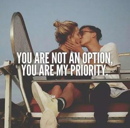 如何判断女人对你是否“有意思/能追到她吗”？