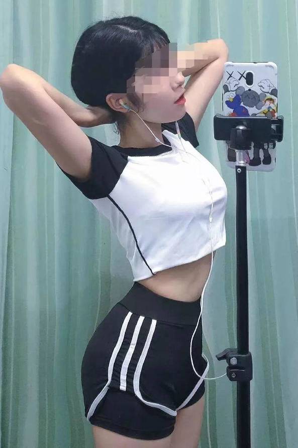 追女生约会实战聊天案例-50句话以内牵、亲、抱、约,升级关系方法全面解析