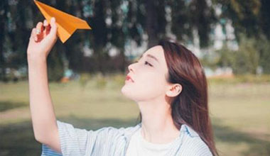 主动聊天第一句说啥和男朋友 没话题可以聊竞技