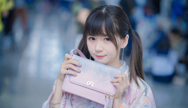 怎么和妹子聊天植入性话题 小心被骂变态