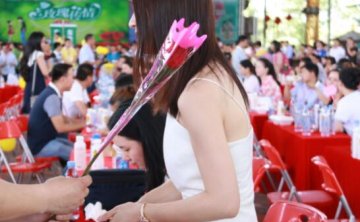 初次相亲女生注意事项，女孩子相亲时注意事项，约会技巧需知