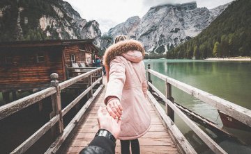 让女生感觉你们像情侣一样甜，男人恋爱技巧