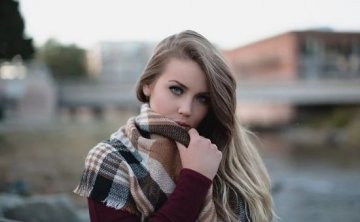 打了老婆她不理我，我该怎么办？怎么挽回？