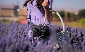 男朋友在外喝酒不回电话，值不值得挽回？该怎么办？