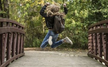 男友劈腿要分手，该怎么办，专家手把手交你办法