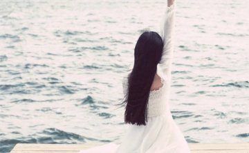 街搭的毒舌女王，要去我家充电，我被算计了？