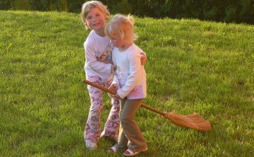 老公出轨了就能净身出户吗？老公有外遇可以起诉让他净身出户吗？