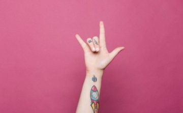 老公or老婆出轨分手了想弥补是不是不喜欢不爱我