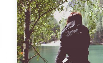 【yesolove】前任朋友圈晒恩爱，女生看前任的朋友圈是什么心理