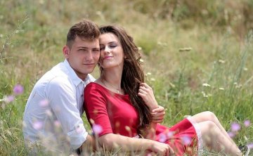 老公VS老婆分手态度很坚决需要挽回 应该挽回吗