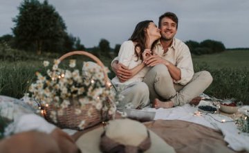 教你2招让女神敞开心扉!