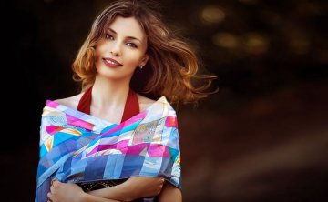 吵架后女友不找我能挽回吗？女友爱你吵架后的四个表现