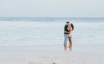 男朋友的父母不见我该怎么挽回？第一次上门男友爸爸对我避而不见