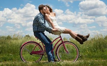 把妹子聊死了，是因为你用错了方法，恋爱秘籍男生必看