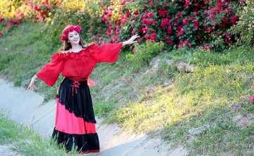 女人女方女生分手后一直暧昧是不是不爱我了？