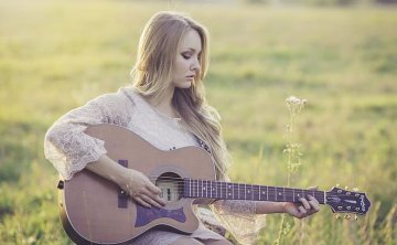 恋人爱人分手后继续暧昧不清怎么办？